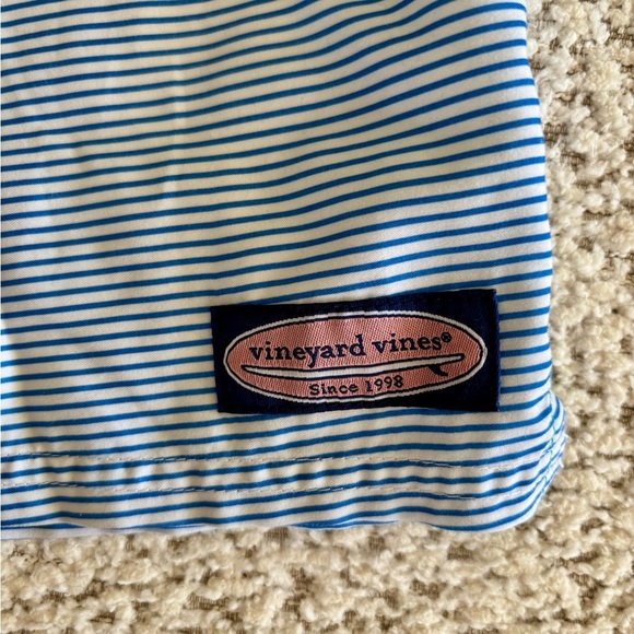 Vineyard Vines, Boys' Printed Chappy Swim Trunks, Size Large - Picture 3 of 7